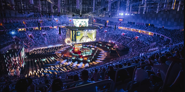 NS血洗MAD，JackeyLove极限生还后反打峡谷大战成都决赛之夜，留下经典瞬间的简单介绍