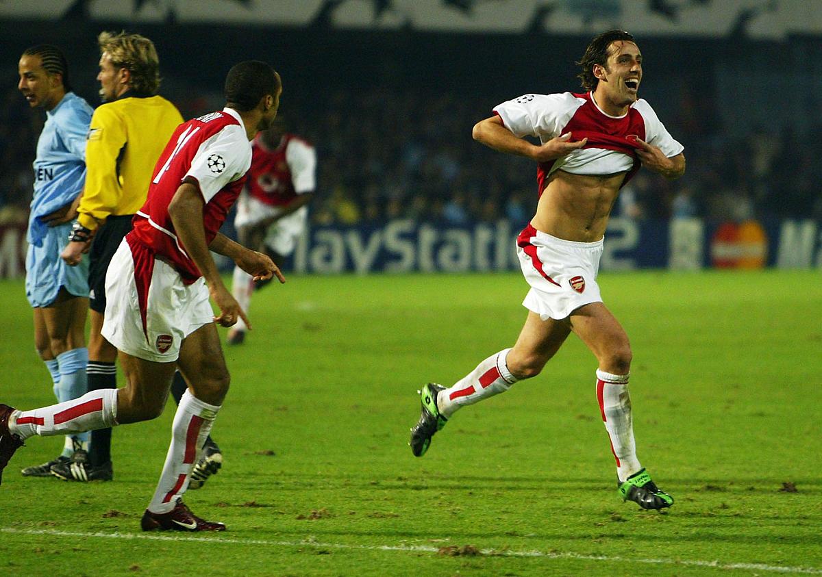 阿尔沙塞纽维尔斯挑战着震惊整个德国足球界