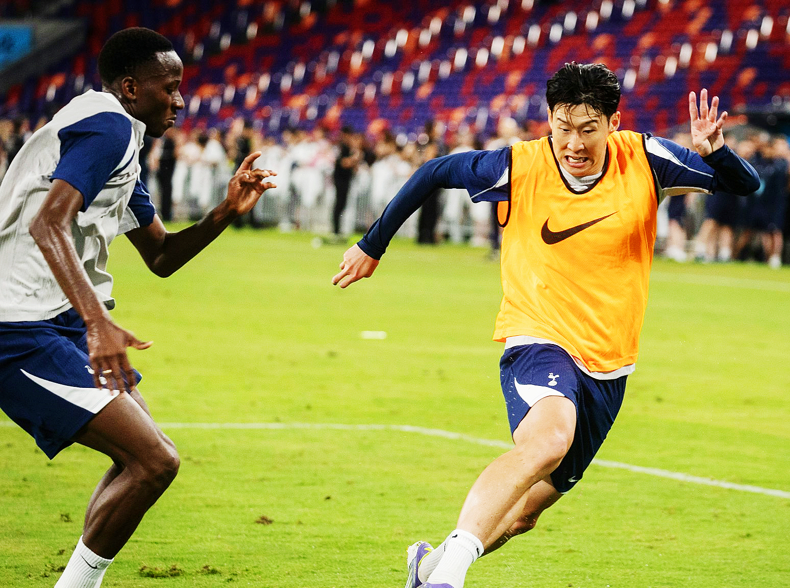 热刺拿下两连胜，积分榜飙升至第六