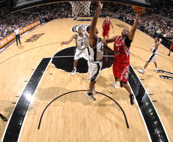 开云体育在线-火箭队双星合砍57分力擒马刺